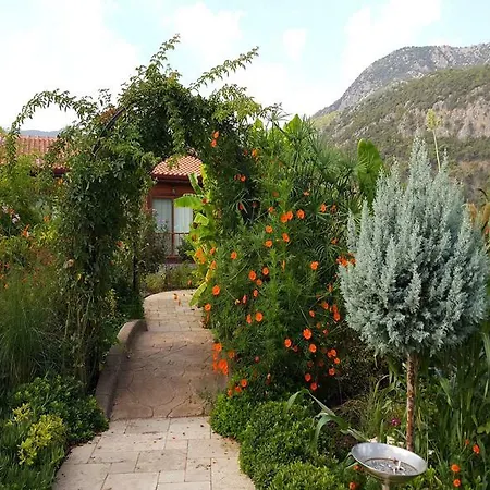 Rueya Park Πάρκο διακοπών 3*