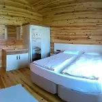 Rueya Park Üdülőpark 3*